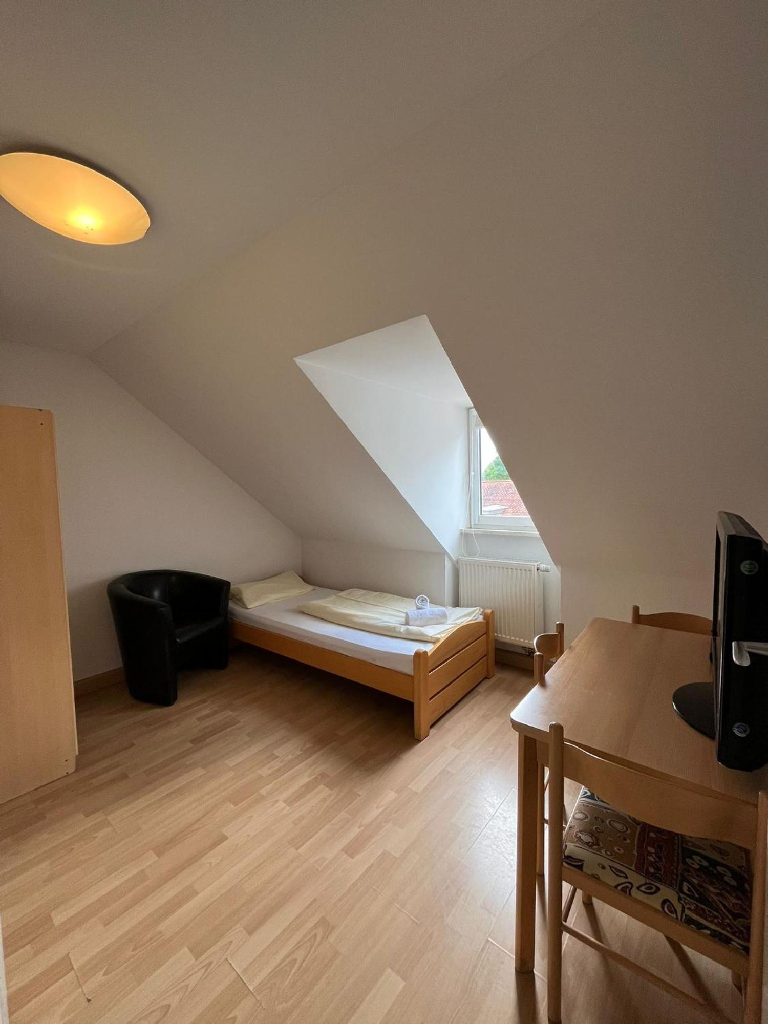 Hotel Alter Wirt Thalkirchen Múnich Exterior foto